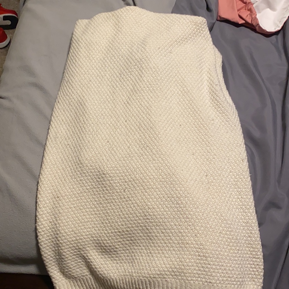Cardigan - Picture 3 of 3